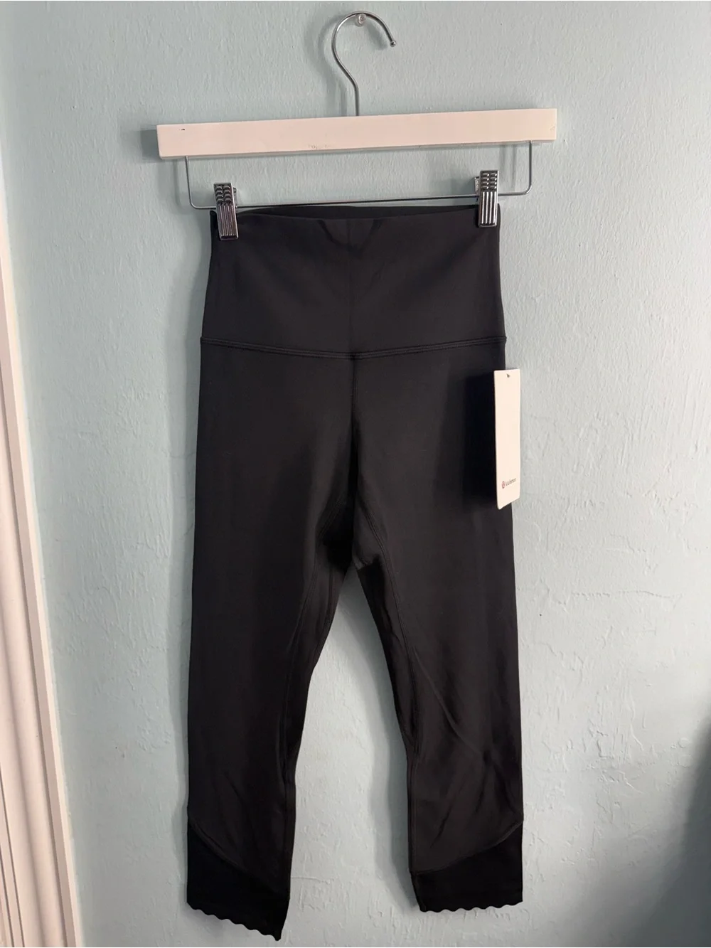 Lululemon Align High-Rise Scallop Pant 23”/Color Black